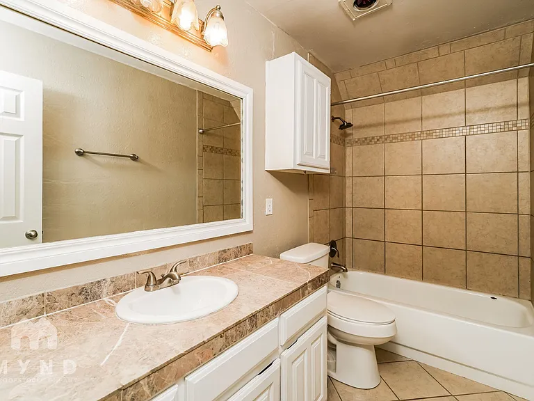 4417 W Toledo St — Photo 20
