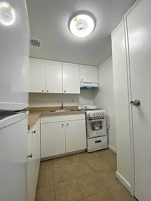 Rented by Voro NYC | media 23