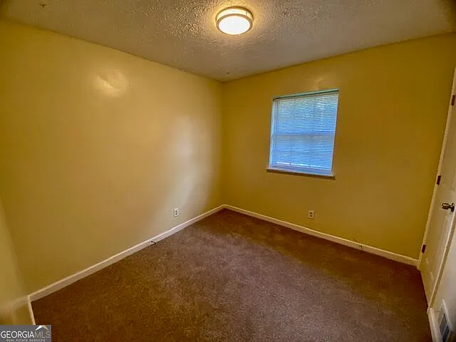 6425 Westbury Rd — Photo 10