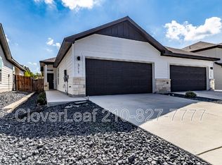 311 Nespral Dr, San Antonio, TX 78253