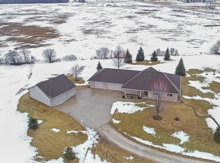 N7037 Irish Rd, Hilbert, WI 54129