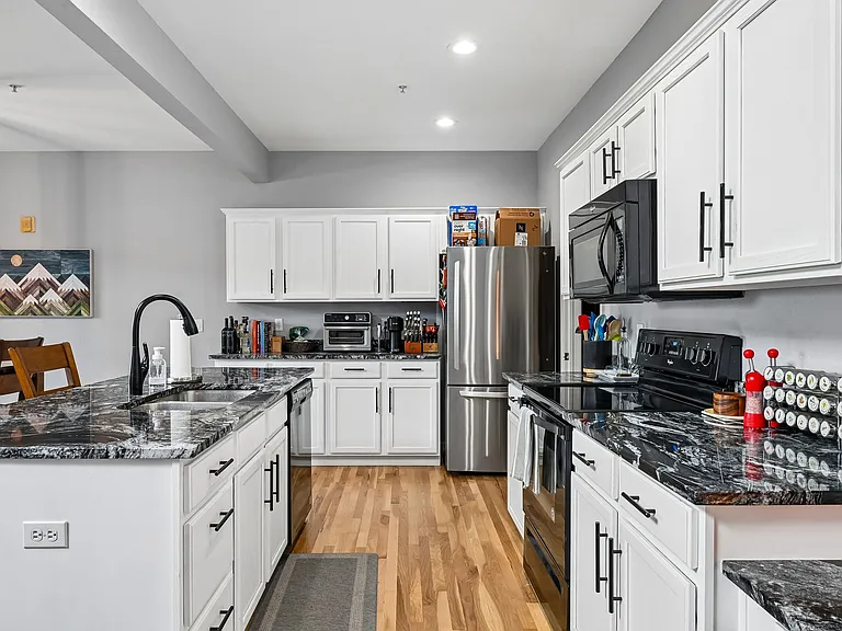 2550 W 82nd Pl #D — Photo 10