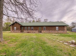 10145 Haxton Rd, Bentonville, AR 72712
