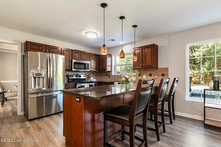 5212 Charlbury Ct — Photo 8