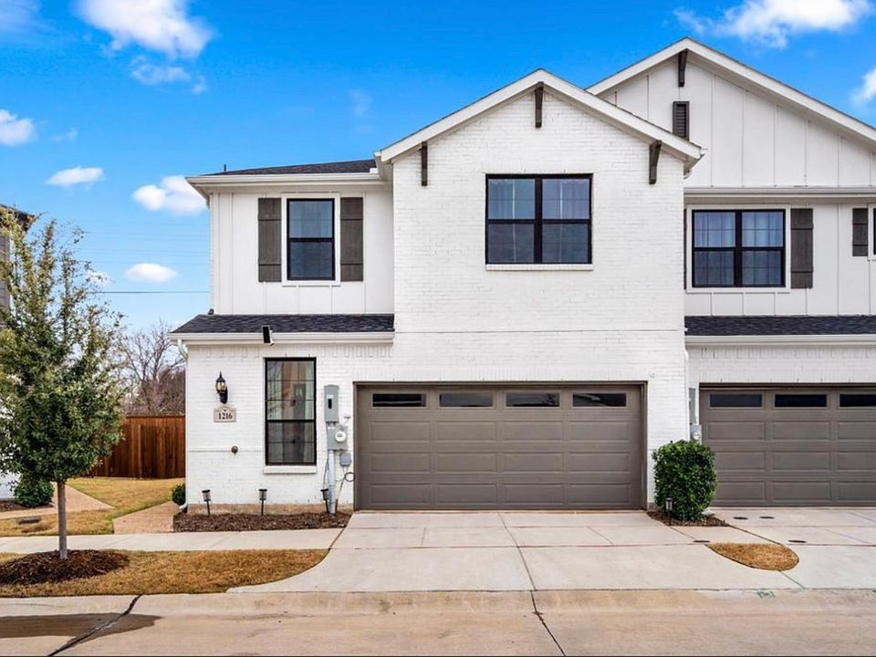 1st image of 1216 Lamar Dr