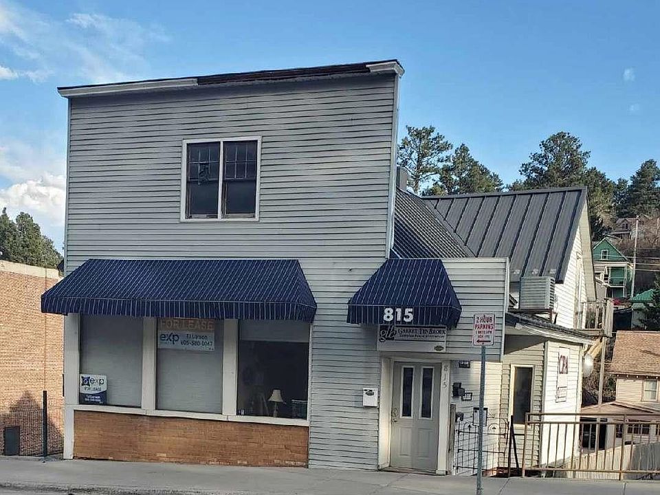 1st image of 815 W Main St