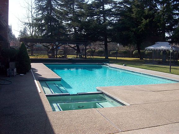 3rd image of 4953 E Mosher Dr