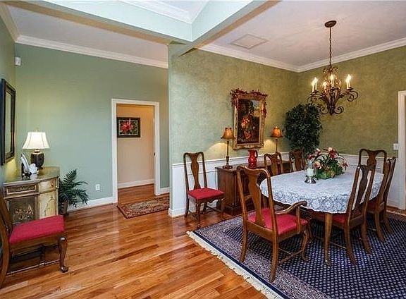 5th image of 1785 Turnberry Ter