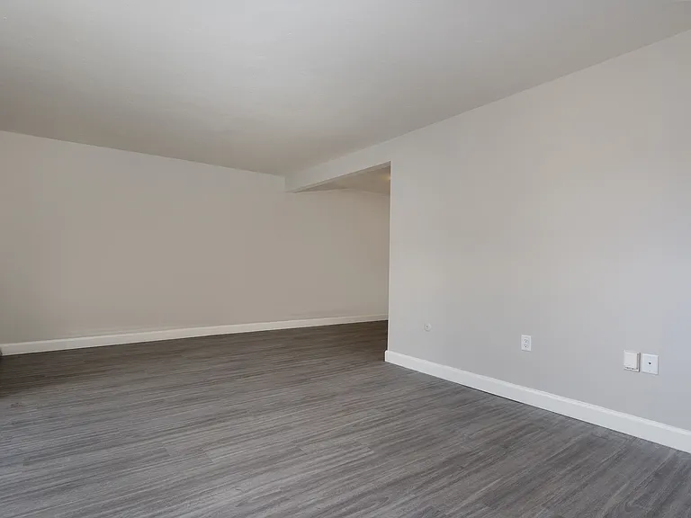 875 Colborne Rd — Photo 17