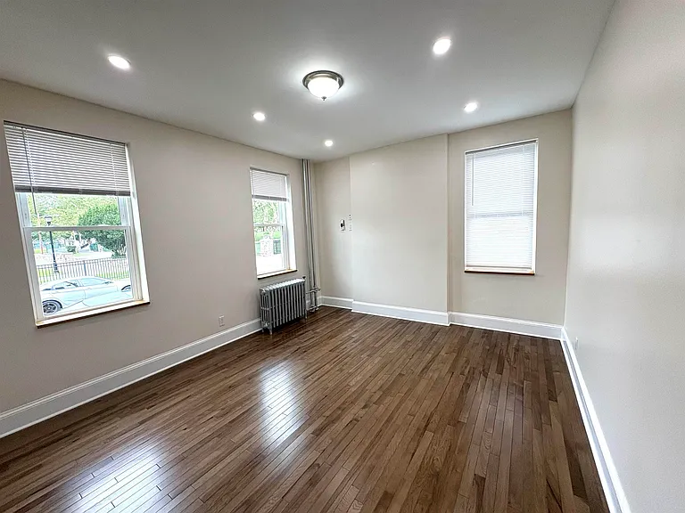 272 Hancock Ave #A — Photo 6