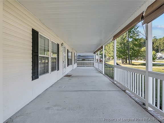 5th image of 65 Country Walk Ln