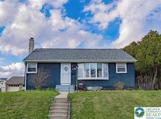 1548 Dale Ln, Bethlehem, PA 18018