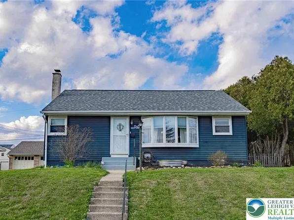1548 Dale Ln, Bethlehem, PA 18018