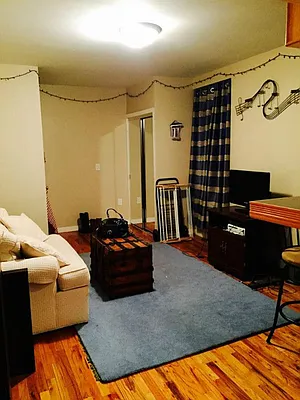 Rented by Charles Coutinho LLC | media 31