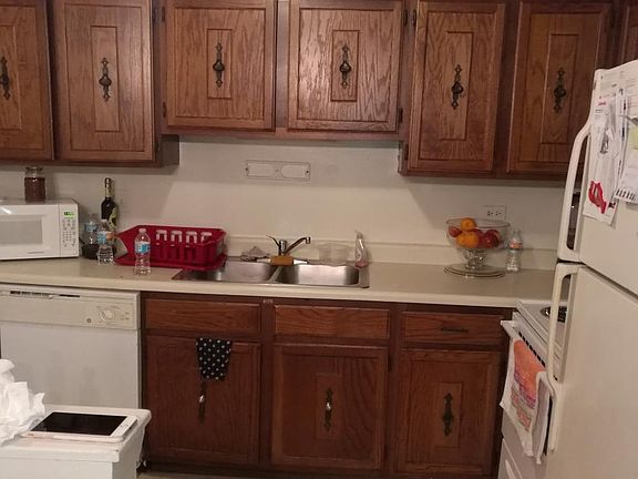 2nd image of 1543 N Silver Ln APT 1A