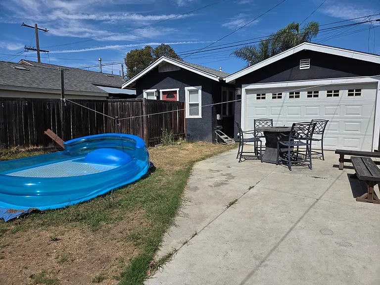 1020 Gaviota Ave — Photo 6