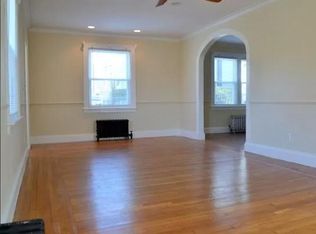 340 Eaton St, Providence, RI 02908