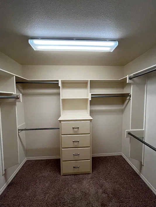 3 bed, 1378 sqft, $1,525 — Photo 3