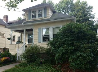 40 Newfield St, West Roxbury, MA 02132