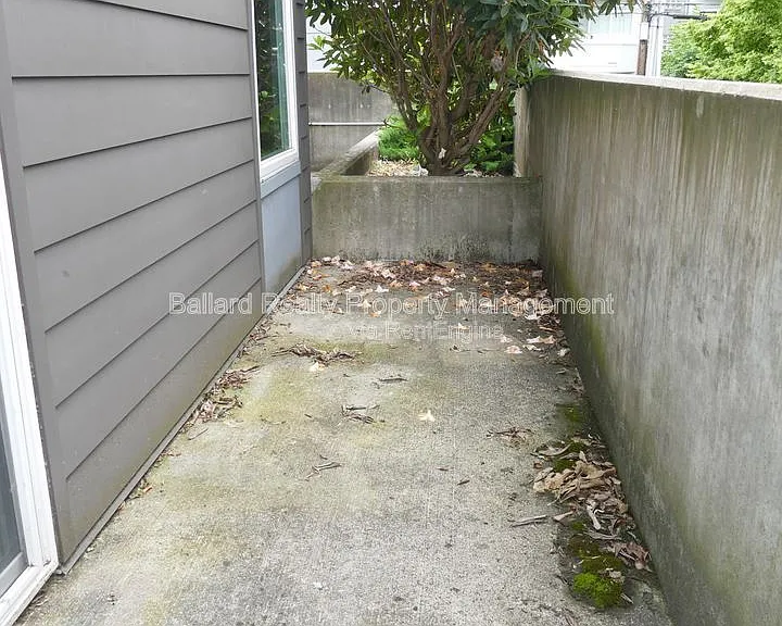 1753 — Photo 40