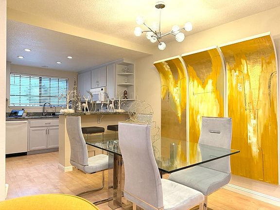 3rd image of 3120 Heather Ridge Dr