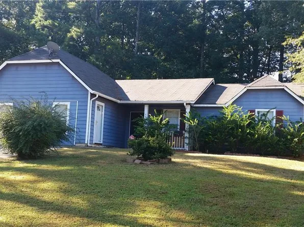 5420 Forest Downs Cir, College Park, GA 30349