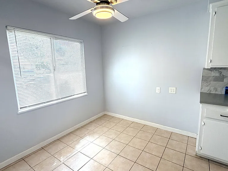 4827 Pacific Ave — Photo 14