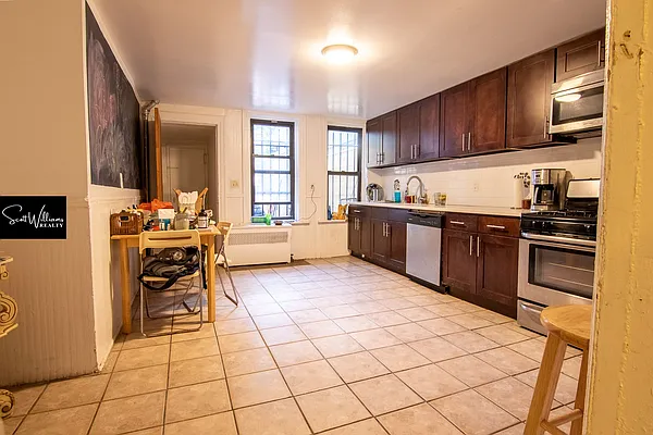 Rented by Scott Williams Realty LLC | media 16