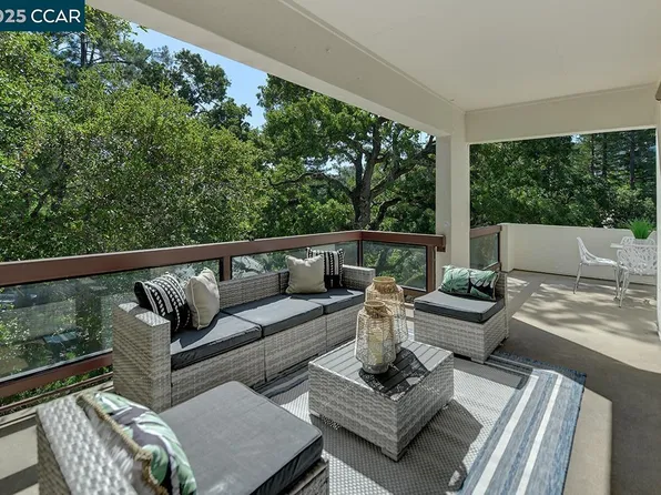 1297 Avenida Sevilla APT 1B, Walnut Creek, CA 94595