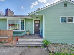 1812 Harris St, Kelso, WA 98626