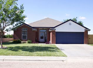 2 Aztec Dr, Canyon, TX 79015