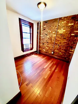 Rented by Compass | media 14