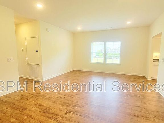 4th image of 5101 Wrightsville Ave