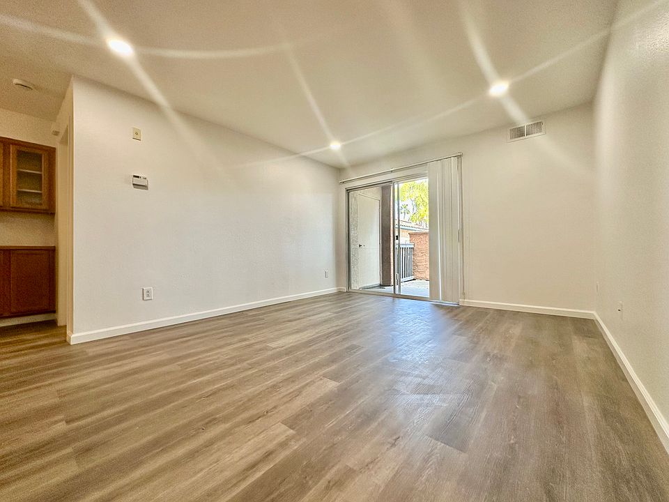 1st image of 7160 Shoreline Dr Unit 4109