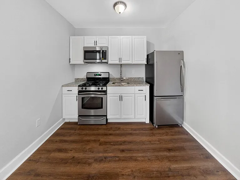 4701 Ravenswood Rd #14 — Photo 9