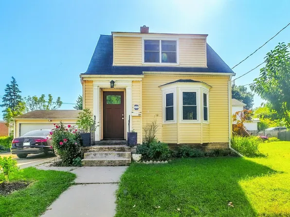109 Union St, Janesville, WI 53548