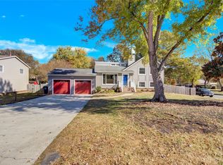 5943 Carpenter Dr, Charlotte, NC 28226