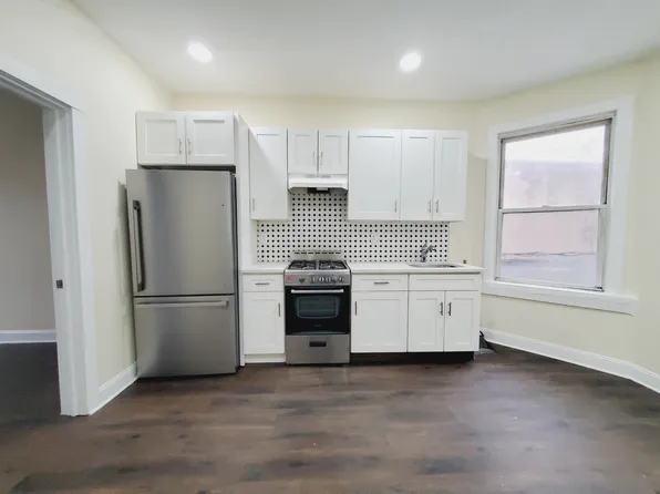 418 Avenue C APT 2, Bayonne, NJ 07002