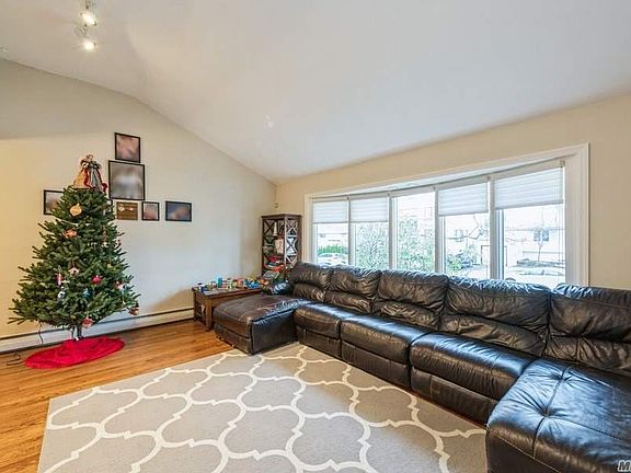 3rd image of 840 Fanwood Ave