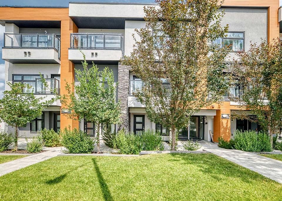 1st image of 1632 S 20th Ave NW #108