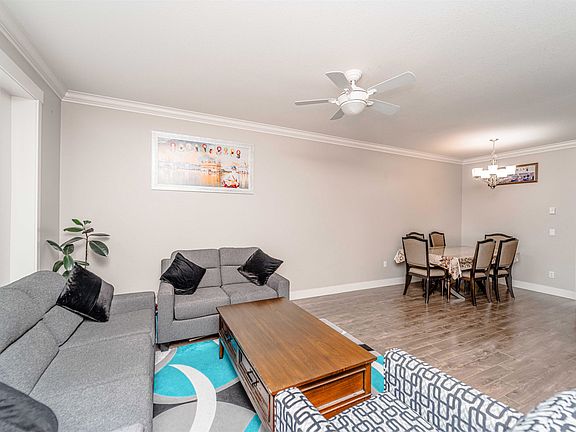 4th image of 33860 Marshall Rd #20