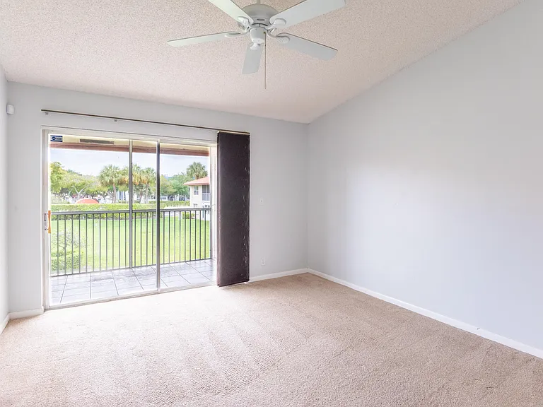 3031 Holiday Springs Blvd #2017 — Photo 16