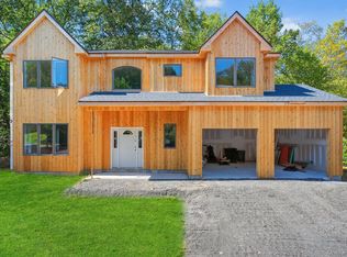 35 Driftwood Dr, Somers, NY 10589