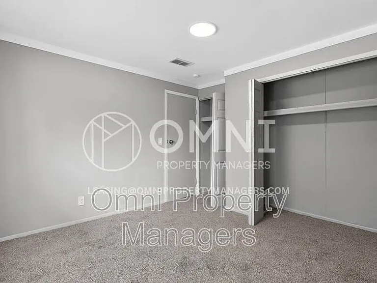 7161 Varjo St — Photo 8