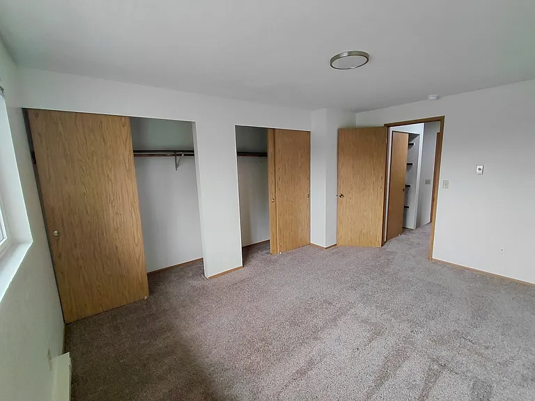 2426 Madison Ave SE #3 — Photo 7