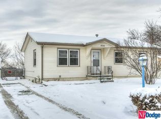 806 Logan Ave, Bellevue, NE 68005