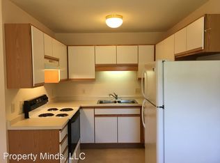 3213 Hidden Pl #6, Eau Claire, WI 54701