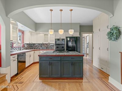 112 N 22nd Ave, Yakima, WA, 98902