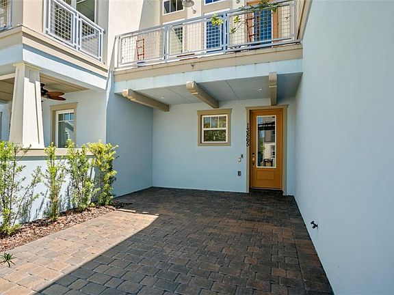3rd image of 13865 Granger Ave