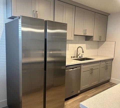 3rd image of 2140 Kearney Ave APT 1
